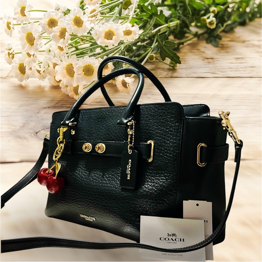 COACH soho Black Leather Carryall crossbody bag Satchel with Red Cherry Charm - Picture 8 of 17